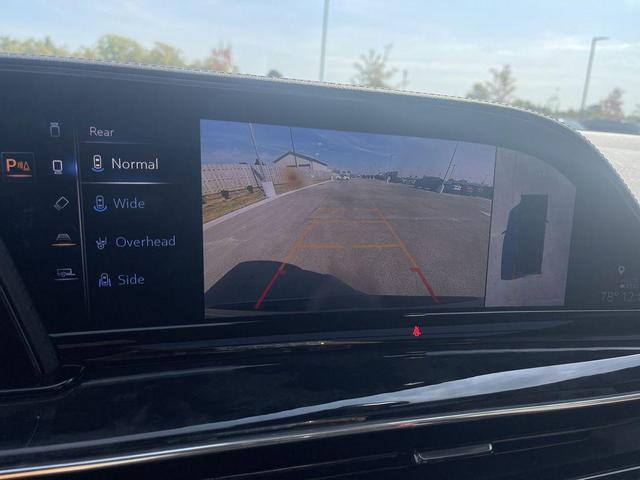 Photo of 2023 Argent Silver Metallic Cadillac Escalade
