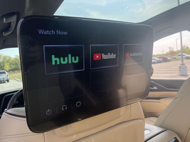 Photo of 2023 Argent Silver Metallic Cadillac Escalade