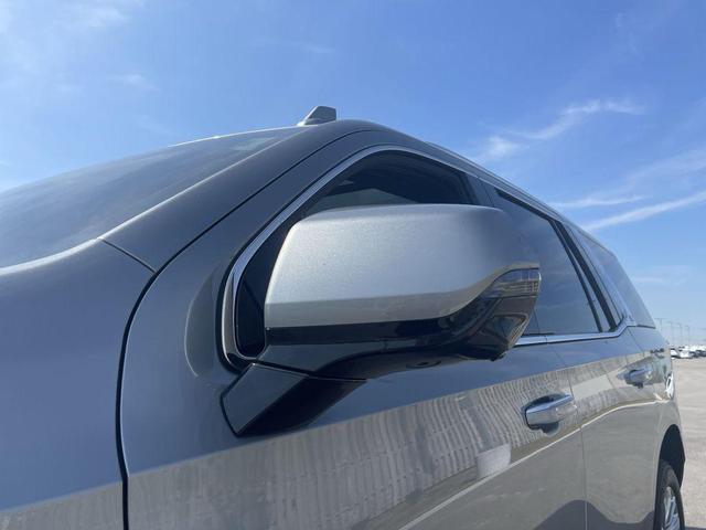 Photo of 2023 Argent Silver Metallic Cadillac Escalade