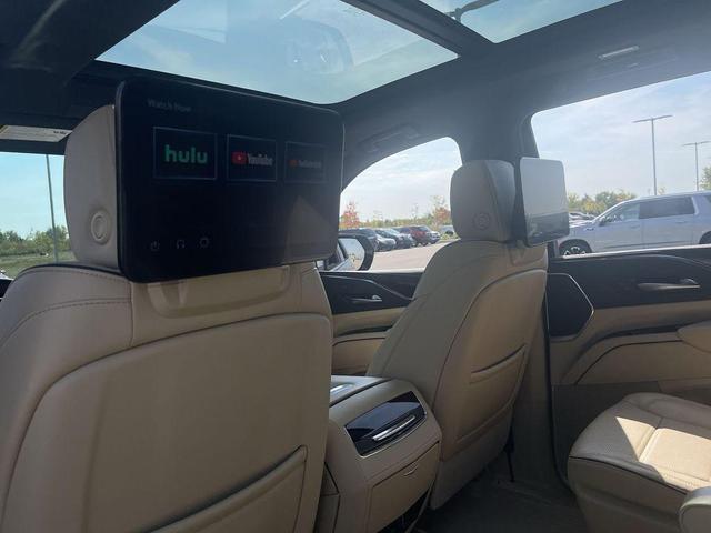 Photo of 2023 Argent Silver Metallic Cadillac Escalade