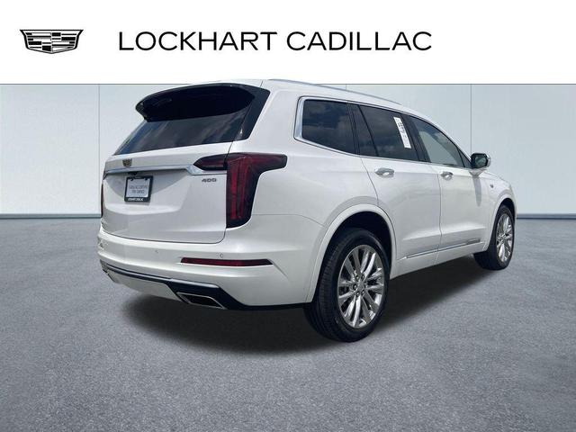 Photo of 2023 Crystal White Tricoat Cadillac XT6