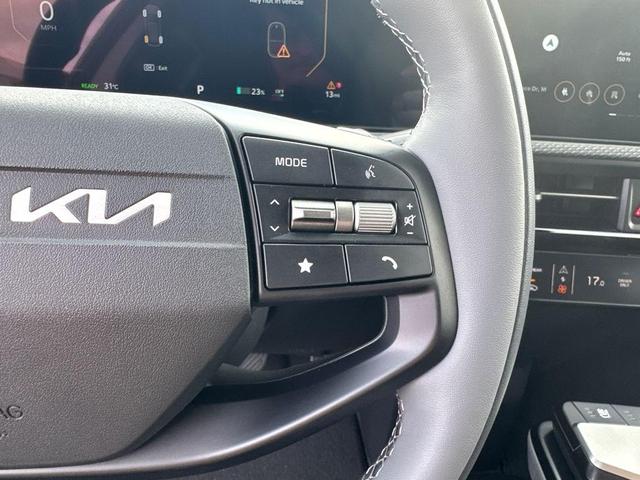 Photo of 2025 Wolf Gray Kia EV6