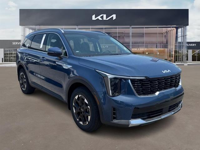 Photo of 2025 Midnight Black Kia Sorento