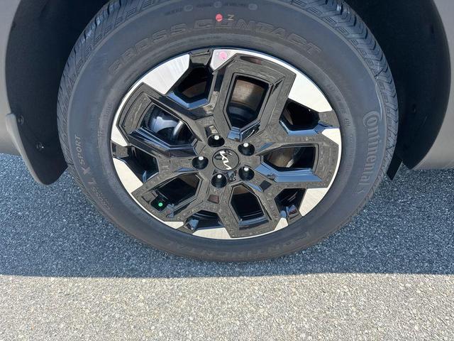 Photo of 2025 Midnight Black Kia Sorento