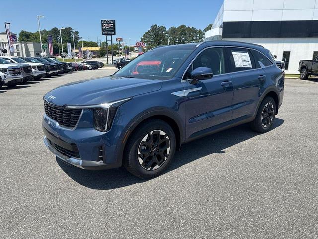 Photo of 2025 Midnight Black Kia Sorento