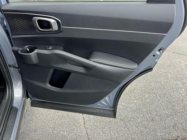 Photo of 2025 Everlasting Silver Kia Sorento