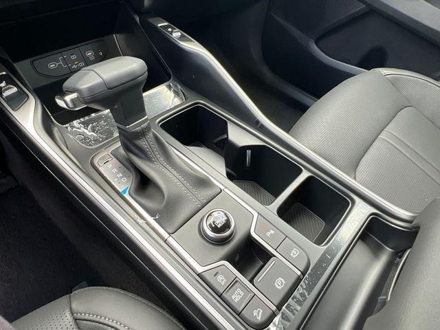 Photo of 2025 Everlasting Silver Kia Sorento