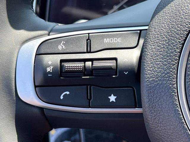 Photo of 2025 Wolf Gray Kia Sportage