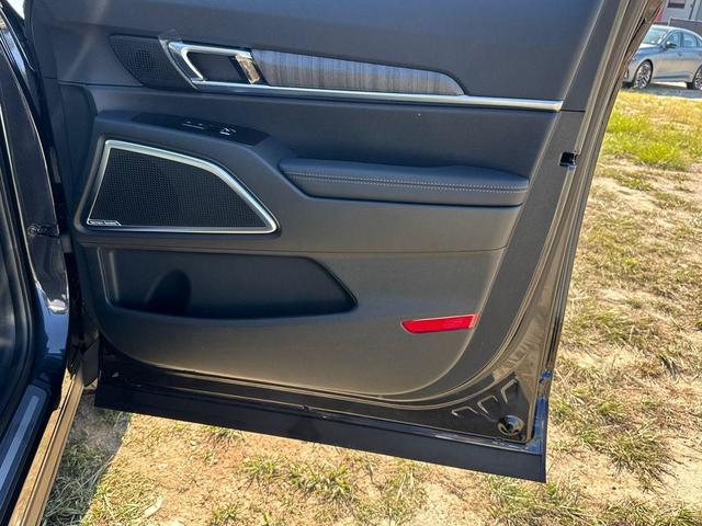 Photo of 2025 Metal Kia Telluride