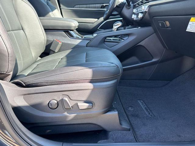 Photo of 2025 Metal Kia Telluride