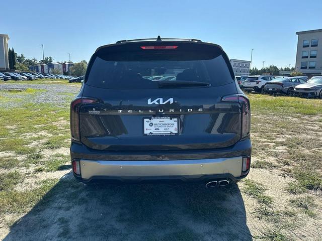 Photo of 2025 Metal Kia Telluride