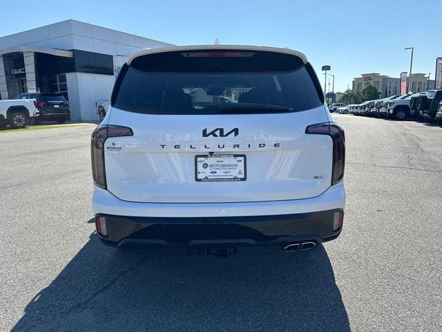 Photo of 2025 Glacial White Pearl Kia Telluride