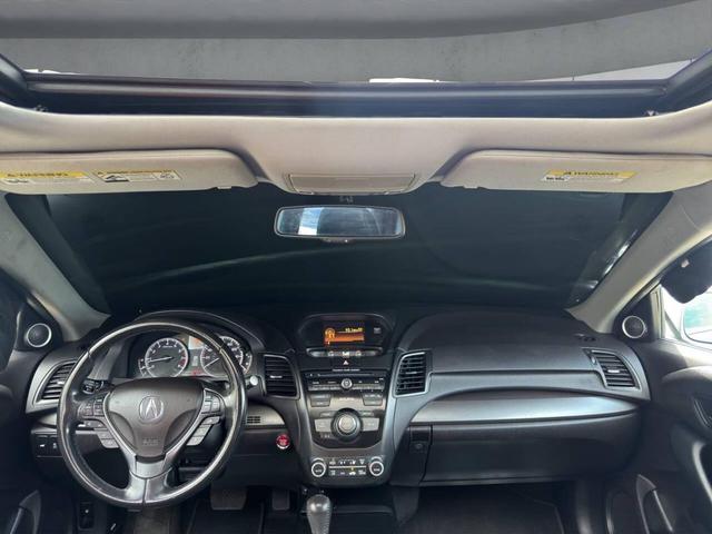 Photo of 2017 Lunar Silver Metallic Acura RDX