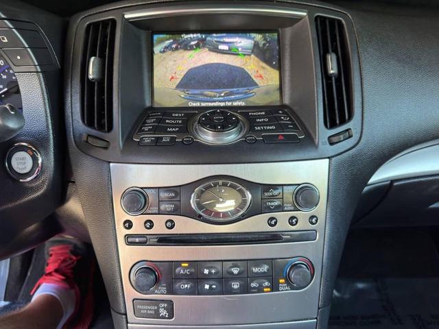 Photo of 2012 Liquid Platinum INFINITI G37x