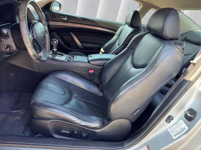 Photo of 2012 Liquid Platinum INFINITI G37x