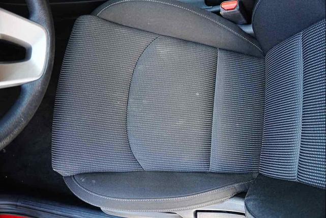 Photo of 2021 Currant Red Kia Forte