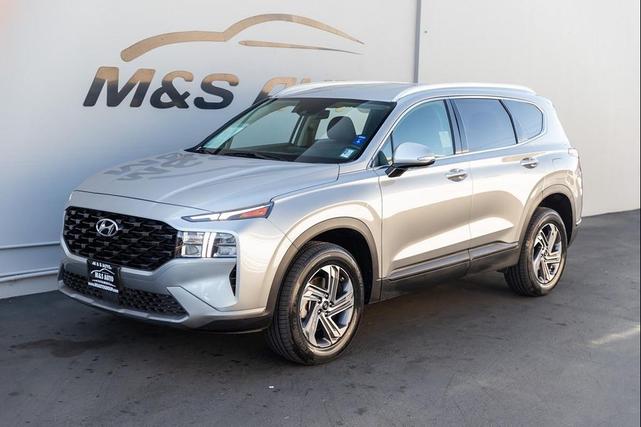 Photo of 2023 Shimmering Silver Hyundai SANTA FE