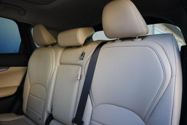 Photo of 2019 Liquid Platinum INFINITI QX50