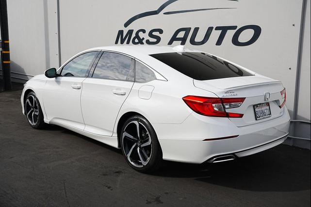 Photo of 2020 Platinum White Pearl Honda Accord