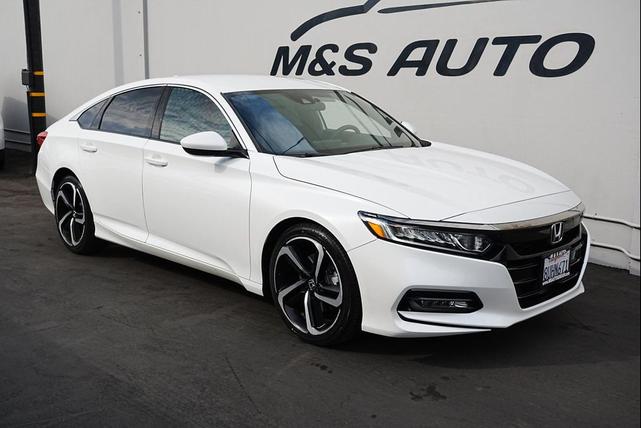 Photo of 2020 Platinum White Pearl Honda Accord