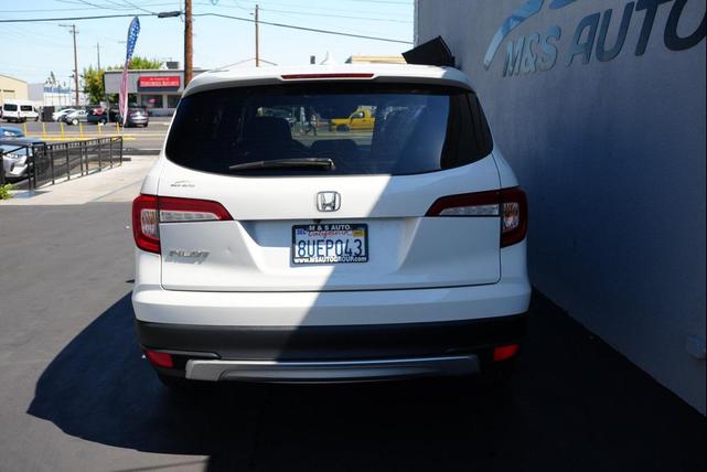 Photo of 2020 Platinum White Pearl Honda Pilot