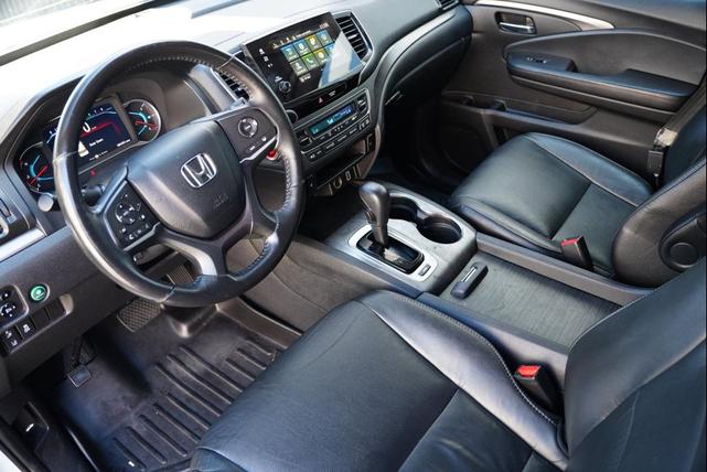 Photo of 2020 Platinum White Pearl Honda Pilot