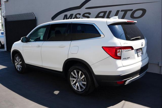 Photo of 2020 Platinum White Pearl Honda Pilot
