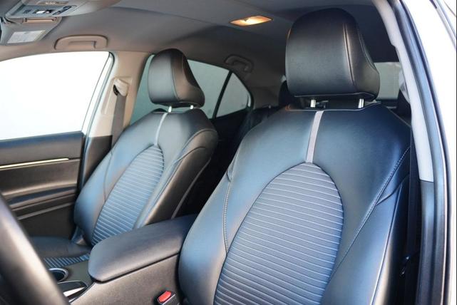 Photo of 2024 Ice Cap Toyota Camry
