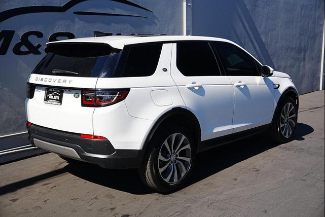 Photo of 2023 Fuji White Land Rover Discovery Sport
