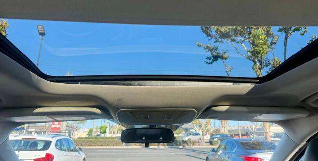 Photo of 2017 Shadow Black Ford Escape