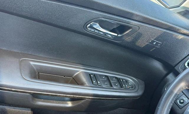 Photo of 2012 Quicksilver Metallic GMC Acadia