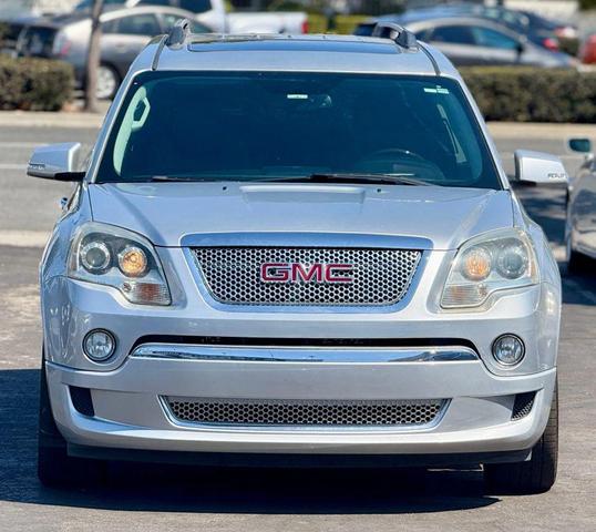 Photo of 2012 Quicksilver Metallic GMC Acadia