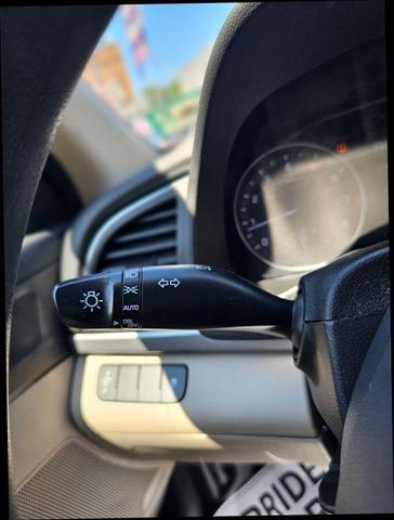 Photo of 2017 Beige Hyundai ELANTRA