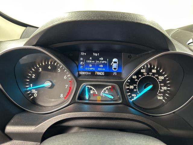 Photo of 2017 Magnetic Metallic Ford Escape