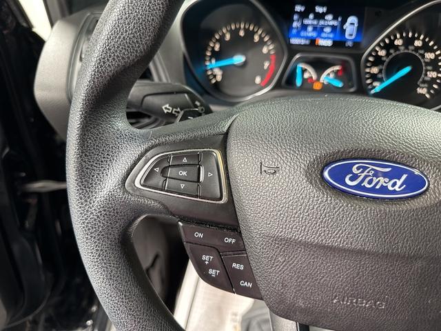 Photo of 2017 Magnetic Metallic Ford Escape