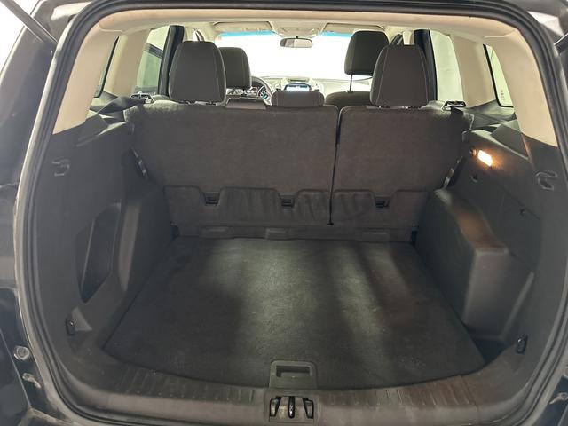 Photo of 2017 Magnetic Metallic Ford Escape