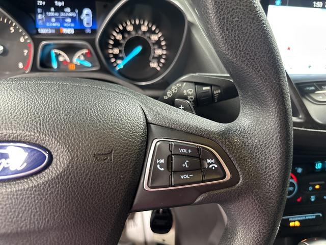 Photo of 2017 Magnetic Metallic Ford Escape