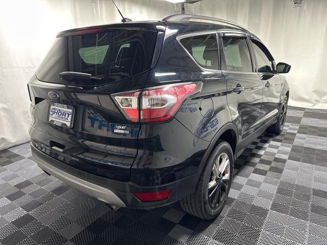 Photo of 2017 Magnetic Metallic Ford Escape