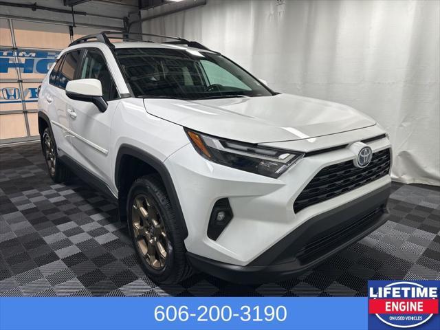 Photo of 2023 Ice Cap Toyota RAV4 Hybrid