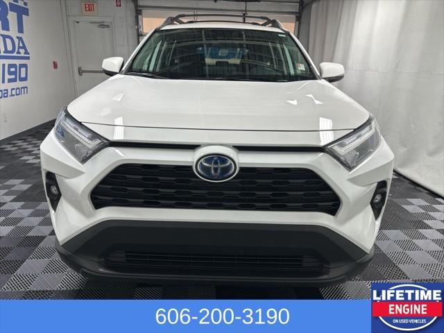 Photo of 2023 Ice Cap Toyota RAV4 Hybrid