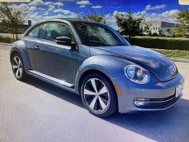Photo of 2008 Salsa Red Volkswagen New Beetle