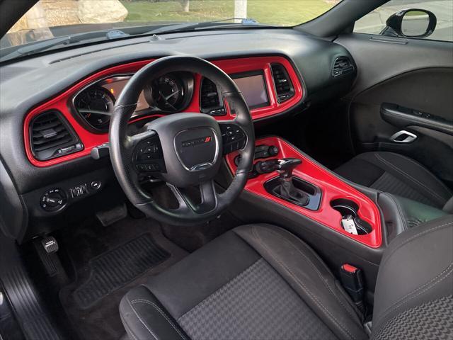 Photo of 2018 Pitch Black Clearcoat Dodge Challenger