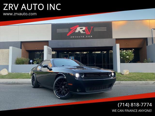 Photo of 2018 Pitch Black Clearcoat Dodge Challenger