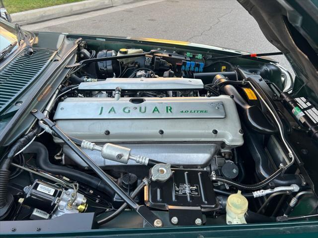 Photo of 1996 Green Jaguar XJS