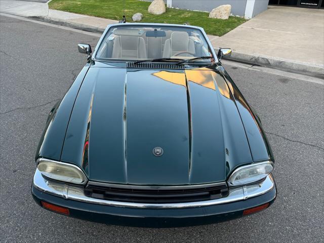 Photo of 1996 Green Jaguar XJS