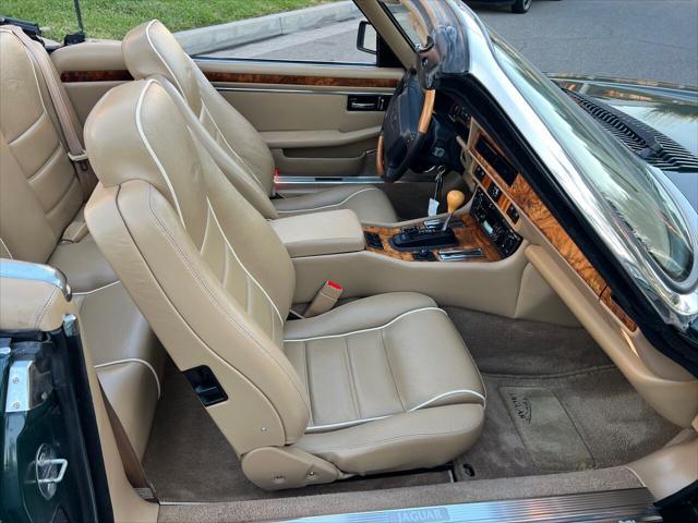 Photo of 1996 Green Jaguar XJS