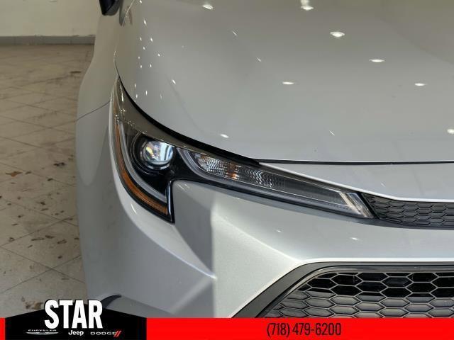 Photo of 2022 Silver Toyota Corolla