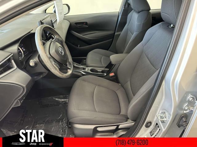 Photo of 2022 Silver Toyota Corolla