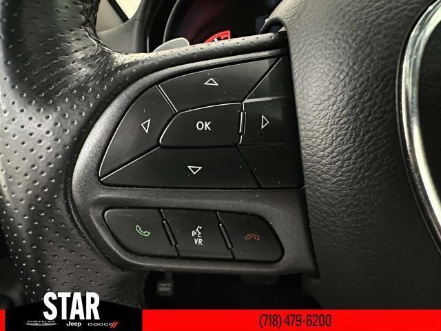 Photo of 2021 White Dodge Durango