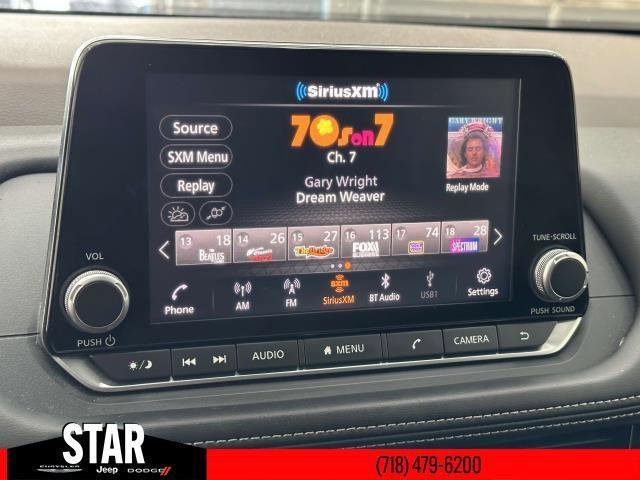Photo of 2021 Silver Nissan Rogue
